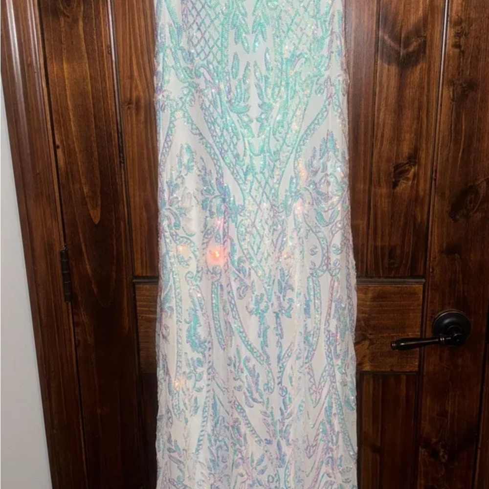 Elegant Mint Green Patterned Dress